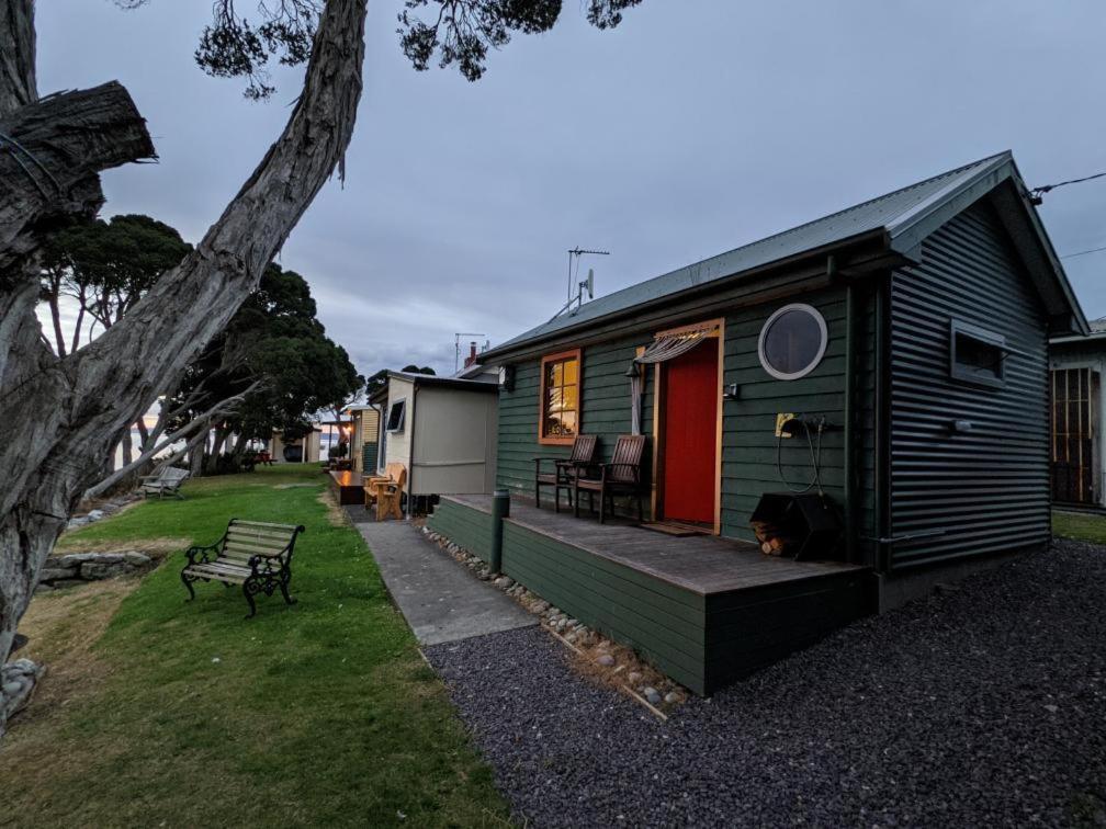 Апартаменты Salt Box Hideaway Стран Экстерьер фото